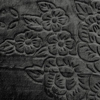 Almina Extra Weiche Wolldecke 200x240 cm 100% PES mit Blumen Muster Waschmaschinengeeinet Schwarz Almina Extra Weiche Wolldecke 200x240 cm 100% PES mit Blumen Muster Waschmaschinengeeinet Schwarz