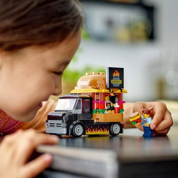 LEGO City 60404 Burger-Truck, Set mit Spielzeug-Auto für Kinder ab 5 Jahren