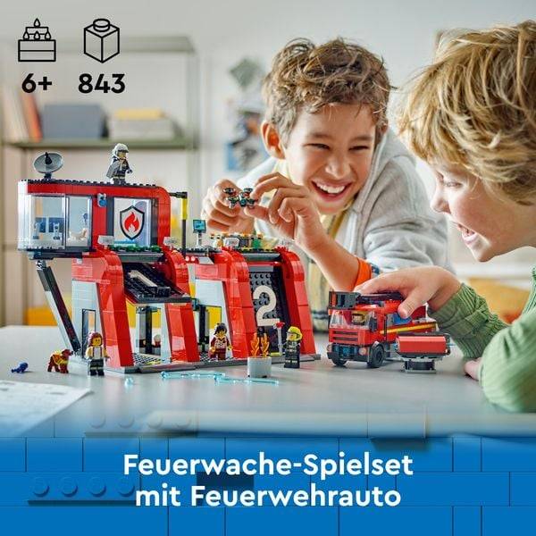 LEGO City 60414 Feuerwehrstation mit Drehleiterfahrzeug, Feuerwehr-Spielzeug