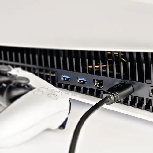 Fuba Premium High Speed 4K HDMI Kabel 5m schwarz - 4K@60Hz 3D - für PS5/X-Box/Switch/TV-Geräte/Receiver - kompatibel mit HDMI 2.0, High Speed mit Et Fuba Premium High Speed 4K HDMI Kabel 5m schwarz - 4K@60Hz 3D - für PS5/X-Box/Switch/TV-Geräte/Receiver - kompatibel mit HDMI 2.0, High Speed mit Et