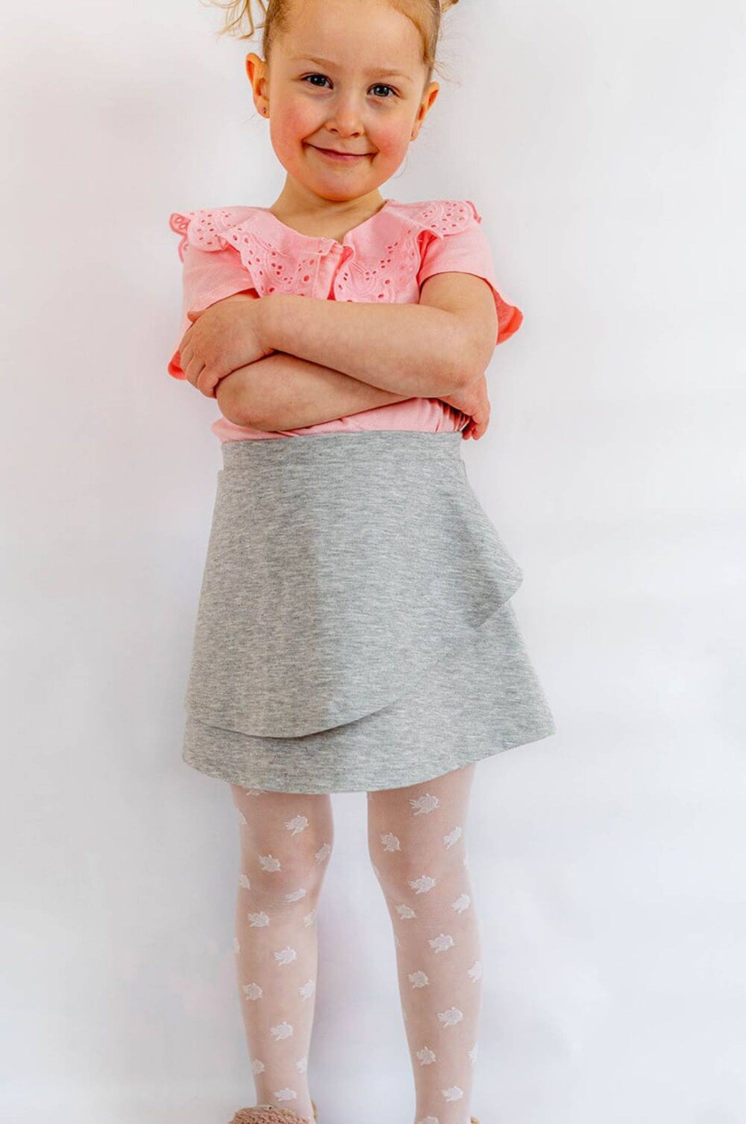 Aurellie Kinderstrumpfhose mit Rosenmuster in Weiß 20 Den 122/128