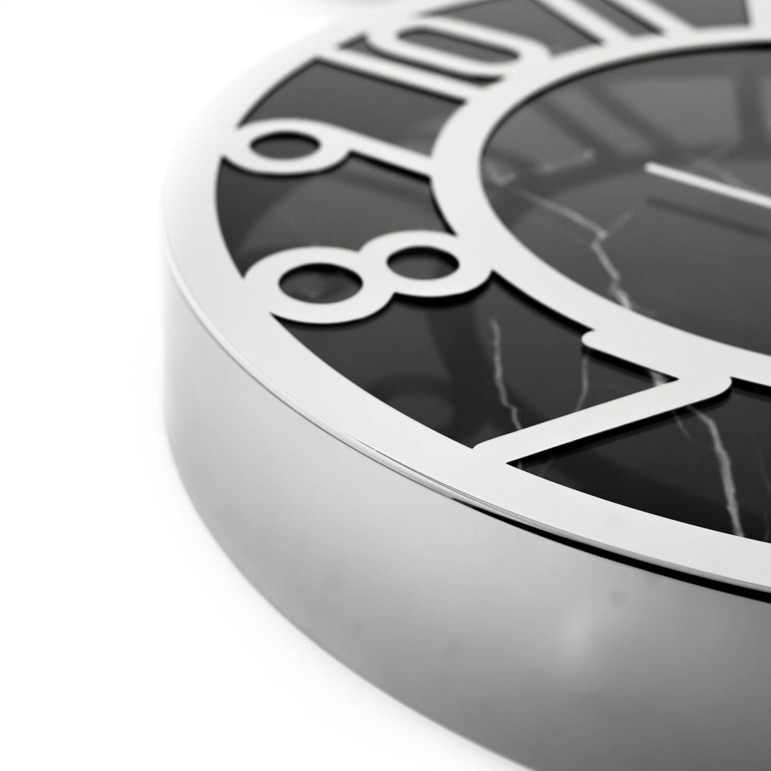 Almina moderne Wanduhr mit Marmormuster 60 cm mit Ziffern in Schwarz/Silber