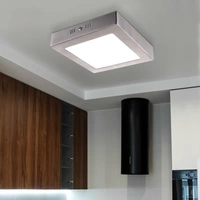 Deckenleuchte quadratisch LED Flurlampe silber Deckenlampe Wohnzimmer, Glas satiniert, 6W 400lm warmweiß, LxBxH 12x12x4 cm Deckenleuchte quadratisch LED Flurlampe silber Deckenlampe Wohnzimmer, Glas satiniert, 6W 400lm warmweiß, LxBxH 12x12x4 cm