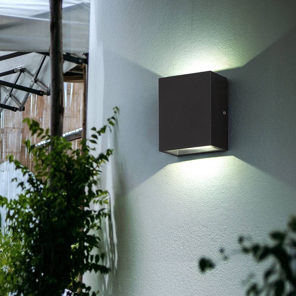 Wandleuchte Up Down Außenleuchte indirektes Licht Hauswandlampe schwarz, Metall, 1x LED 2W 380Lm warmweiß, AxBxH 4,2x7x8,8 cm