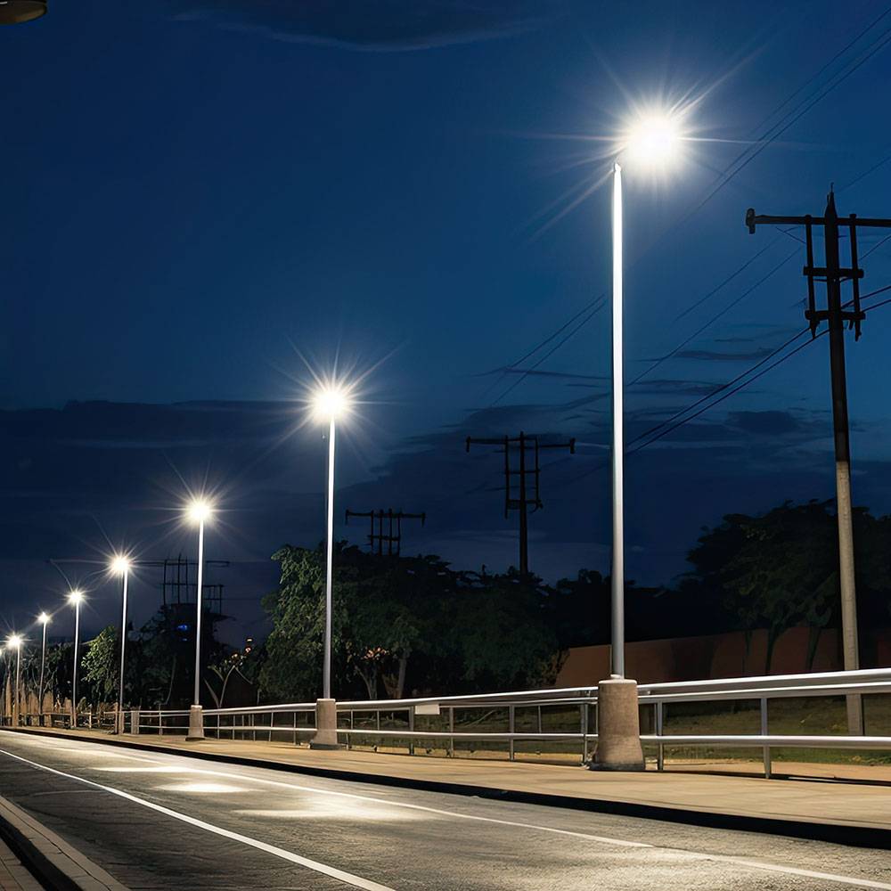 LED Straßenlampe Parkplatzbeleuchtung Außen Straßenlaterne Straßenleuchte für draußen, Aluminium grau, 30W 800lm 6500K, LxBxH 41,8x19,9x6