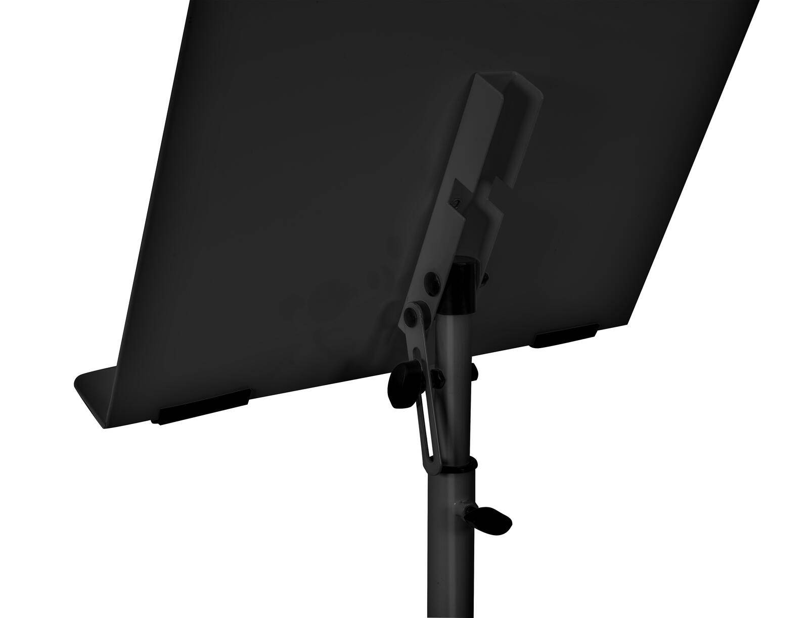Ein schwarzer Notenständer mit verstellbarer Höhe steht vor einem weißen Hintergrund.