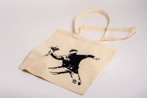 Stofftasche Bansky - Blumenwerfer