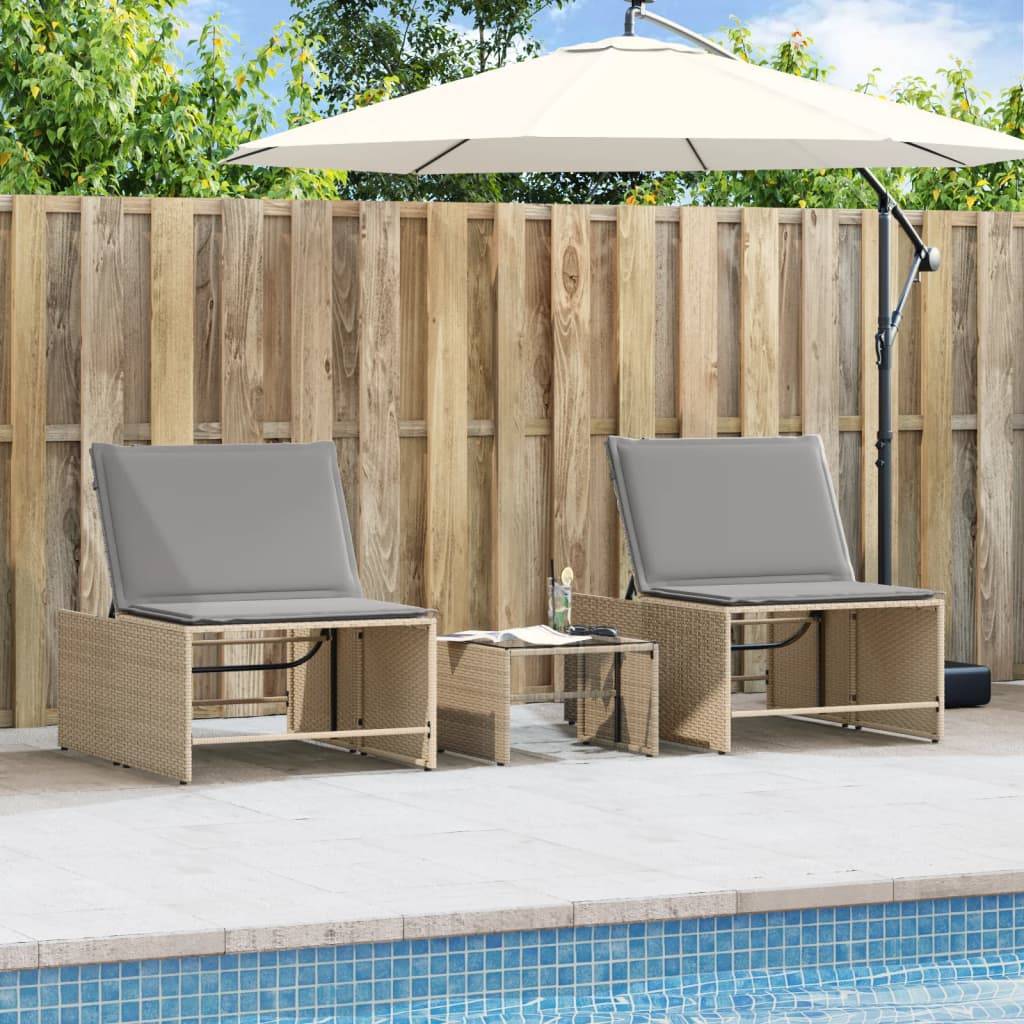 vidaXL Sonnenliegen 2 Stk. mit Tisch Beige Poly Rattan