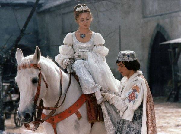 Drei Haselnüsse für Aschenbrödel (Filmjuwelen / DEFA-Märchen)