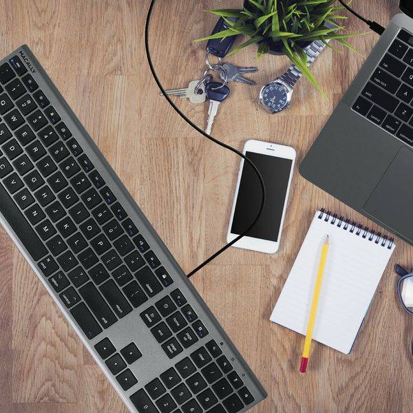 Macally UCACEKEYSG-US, erweiterte USB-C Tastatur, ultra slim, US Layout, Space Grey