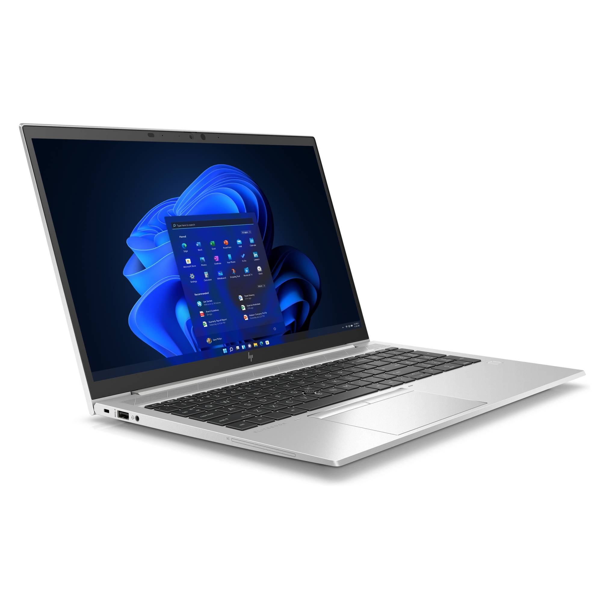 Silberner Laptop in einem Winkel geöffnet, zeigt den Windows 11-Desktop auf weißem Hintergrund