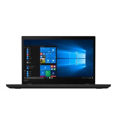 Vorderansicht eines schwarzen Laptops, der den Windows 10-Desktop und das Startmenü auf weißem Hintergrund anzeigt.