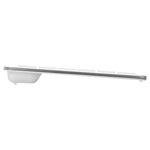 Seitenansicht eines silbernen, an der Wand montierten Duschregalss mit einem kleinen weißen Seife- oder Schwammtablett auf der linken Seite.