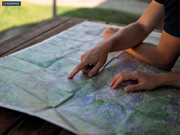 KOMPASS Wanderkarte 693 Liparische Inseln, Isole Eólie o Lìpari, Alicudi, Filicudi, Lìpari, Panarea, Salina, Strómboli, Vulcano 1:25.000