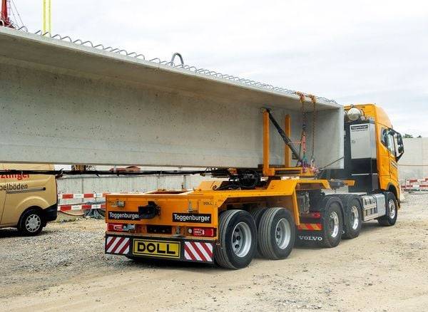Jahrbuch Schwertransporte und Autokrane 2024