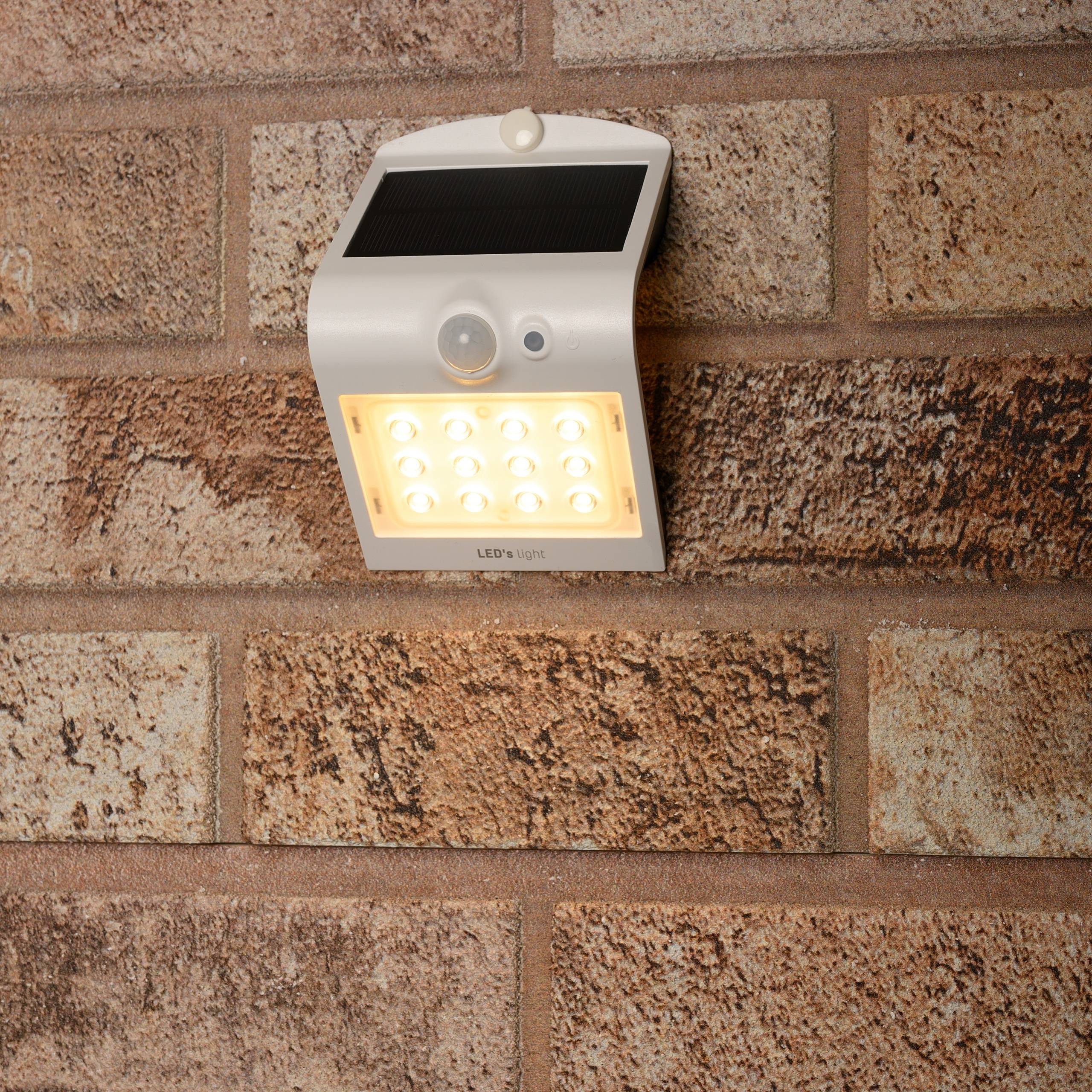 LED's light Solar LED-Flutlicht weiß Bewegungsmelder 1,5W warmweiß IP65