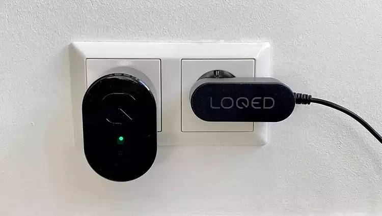 LOQED Power Kit für Connected Lock, Ladegerät & 8 Akkus