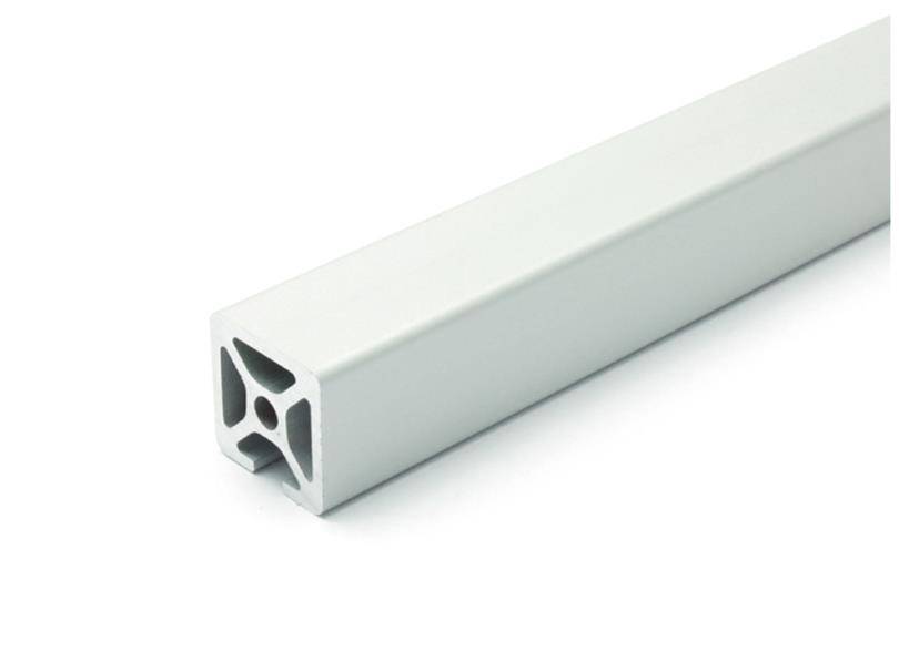Design-Aluminiumprofil 20x20L 3 Nuten verdeckt I-Typ Nut 5 (leicht), silber eloxiert. Aluminium Profil 20x20 Alu Profil 20 x 20 Systemprofil 710mm