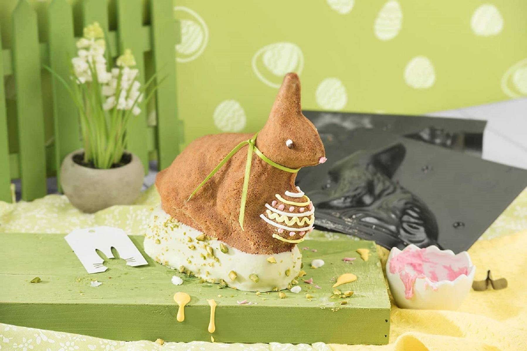 ORIGINAL KAISER 2-tlg. Osterbackformen Set Osterlamm 2.0 mit Silikonklammern und Hase - Backformen für Ostern 700 und 500 ml - 3D Kuchenform