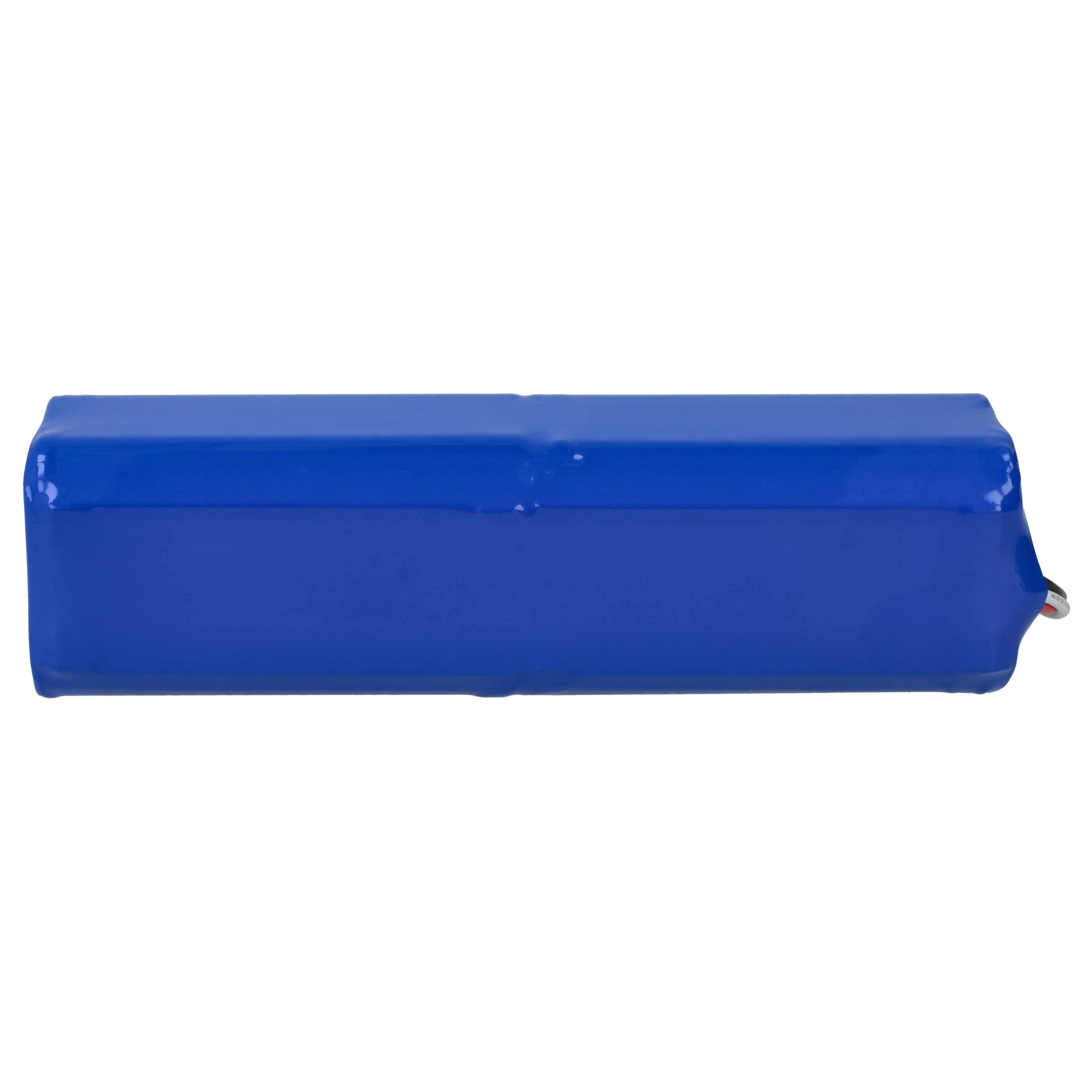 Ein blauer rechteckiger Batteriepack mit einem sichtbaren Draht auf einer Seite, der für elektronische Geräte verwendet wird.