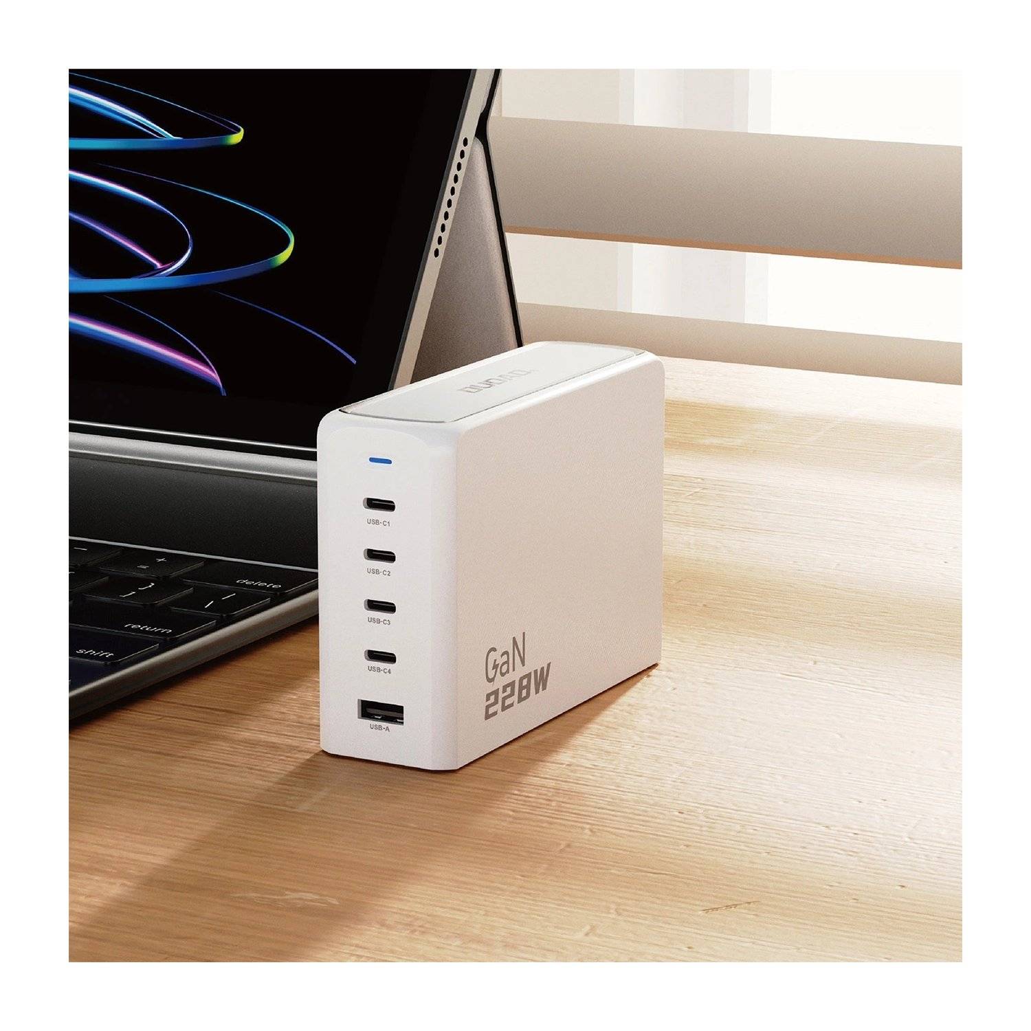 Wandladegerät Dudao A228EU GaN-Ladegerät 1x USB-A 4x USB-C PD 228W - Weiß