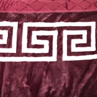 Weiche Decke aus Polyester mit Muster 200 cm x 240 cm Doppellagig Kuscheldecke Fleecedecke Bordeaux Weiche Decke aus Polyester mit Muster 200 cm x 240 cm Doppellagig Kuscheldecke Fleecedecke Bordeaux