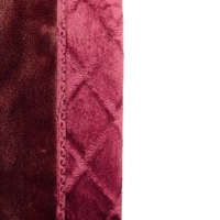 Weiche Decke aus Polyester mit Muster 200 cm x 240 cm Doppellagig Kuscheldecke Fleecedecke Bordeaux Weiche Decke aus Polyester mit Muster 200 cm x 240 cm Doppellagig Kuscheldecke Fleecedecke Bordeaux
