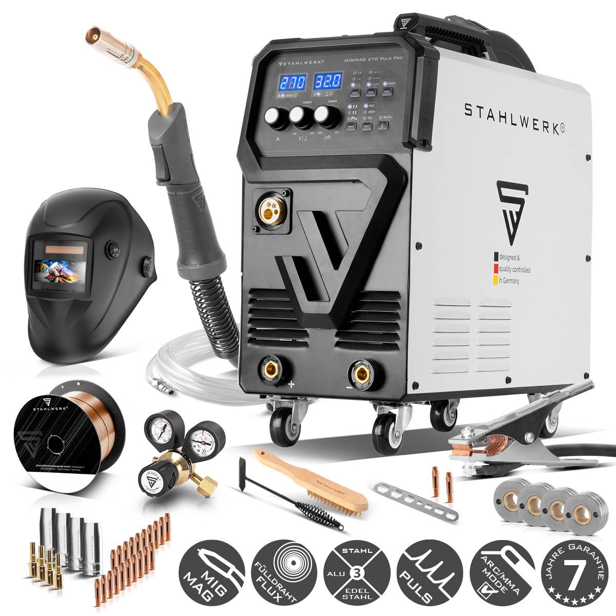 Schweißgerät mit digitaler Anzeige, Brenner und Helm. Enthält verschiedene Zubehörteile und Kabel zum Schweißen von Metall, auf weißem Hintergrund gezeigt.