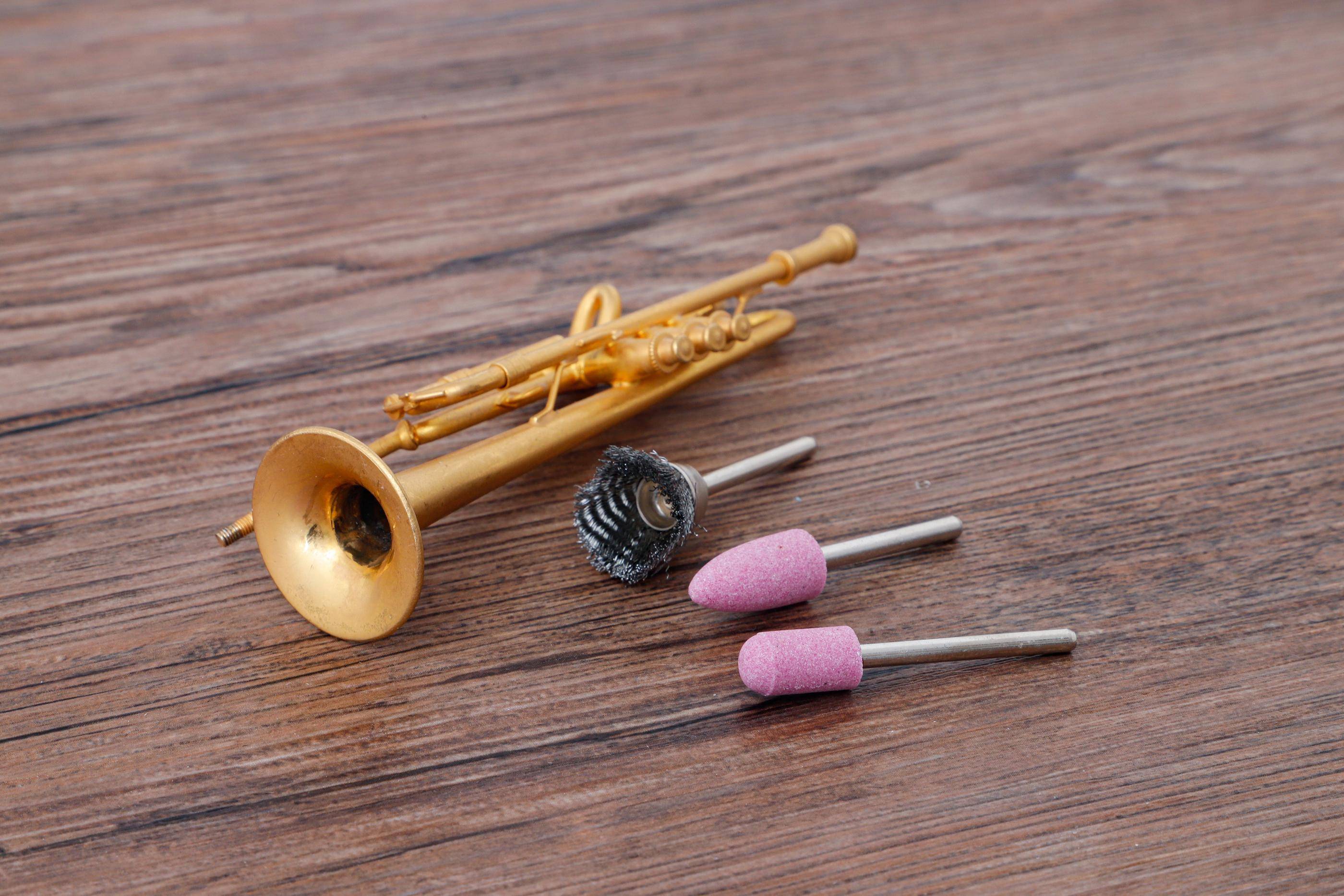 BGS Diy Schleifer- und Stahldraht- / Kunststoff-Bürsten-Satz | 12-tlg.