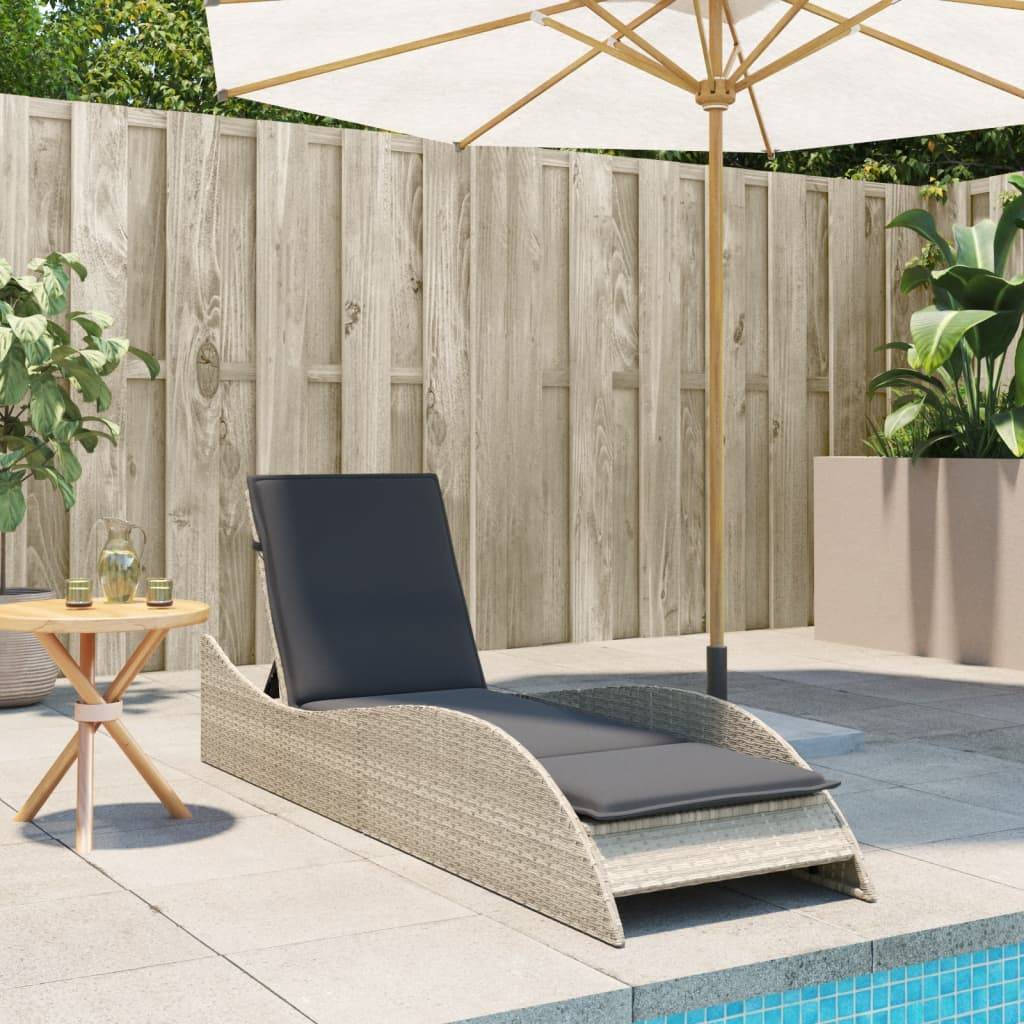 vidaXL Sonnenliege mit Auflage Hellgrau 60x205x73 cm Poly Rattan