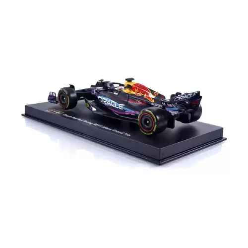 Bburago 18-38083V1 - Modellauto - F1 Red Bull RB19 '23 #1 Verstappen Miami GP (mit Helm, Maßstab 1:43) Bburago 18-38083V1 - Modellauto - F1 Red Bull RB19 '23 #1 Verstappen Miami GP (mit Helm, Maßstab 1:43)