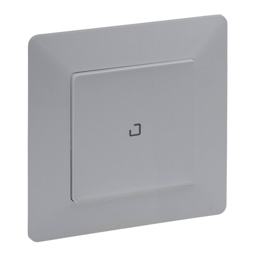 Ein quadratischer, moderner grauer Lichtschalter mit einem zentralen Symbol, das einem Powersymbol ähnelt.