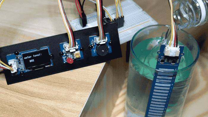 Seeed Studio Grove Water Level Sensor (10cm) for Arduino