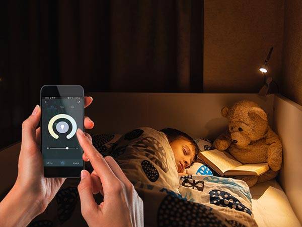 RGB SMART-WI-FI-LAMPE - KALTWEIß & WARMWEIß - E10 - GU10