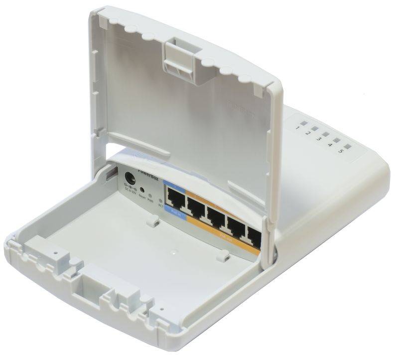 MikroTik RouterBOARD PowerBox - Router - 4-Port-Switch