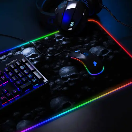 Titanwolf RGB Gaming Mauspad, Mousepad XL 800 x 300mm verbessert Präzision & Geschwindigkeit, Skulls Titanwolf RGB Gaming Mauspad, Mousepad XL 800 x 300mm verbessert Präzision & Geschwindigkeit, Skulls