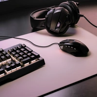 CSL Gaming Mauspad, XXL, 900 x 400 x 3 mm, Schreibtischunterlage, extralarge, waschbar, rosa CSL Gaming Mauspad, XXL, 900 x 400 x 3 mm, Schreibtischunterlage, extralarge, waschbar, rosa