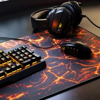 CSL Gaming Mauspad, XXL, Mousepad, 900 x 400 x 3 mm, Tischunterlage, abwaschbar, Lava V2 CSL Gaming Mauspad, XXL, Mousepad, 900 x 400 x 3 mm, Tischunterlage, abwaschbar, Lava V2