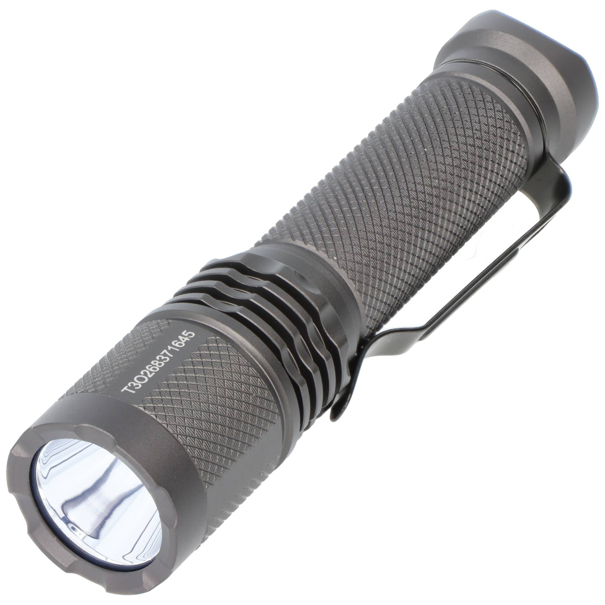 AceBeam TAC AA LED-Taschenlampe mit bis zu 750 Lumen, 5.000K, schwarz, inklusive 14500 Li-Ion Akku mit USB-C Ladeanschlu