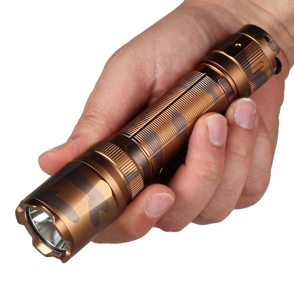 Fenix TK20R UE SFT70 LED Taschenlampe 2800 Lumen camouflage