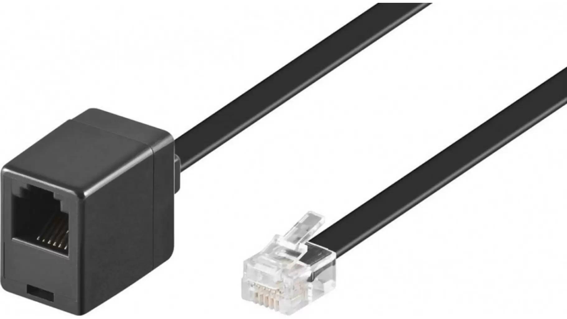 Schwarzes Ethernet-Kabel mit klarem Stecker am Ende