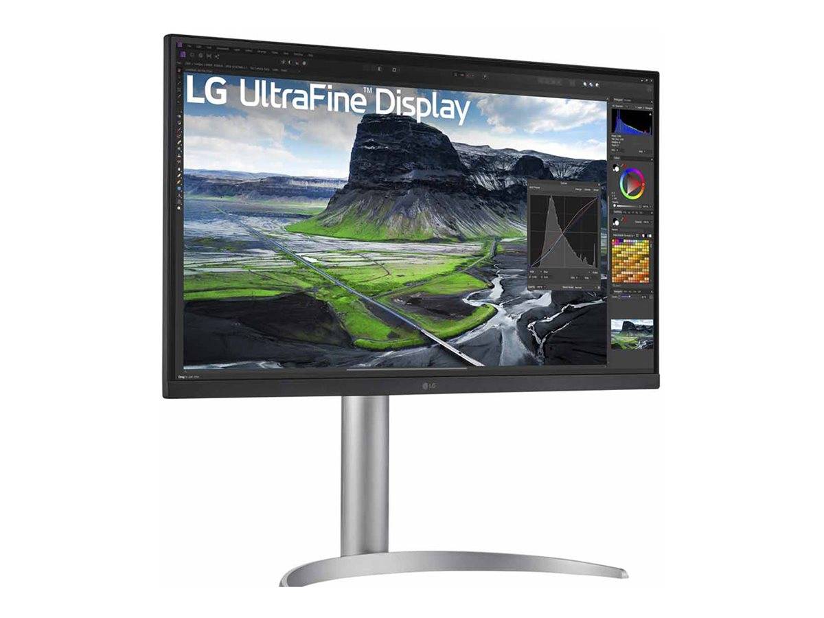 LG UltraFine Display-Monitor zeigt eine Landschaftsfoto-Bearbeitungsoberfläche mit Farbwerkzeugen und Kurvenfeld auf dem Bildschirm.