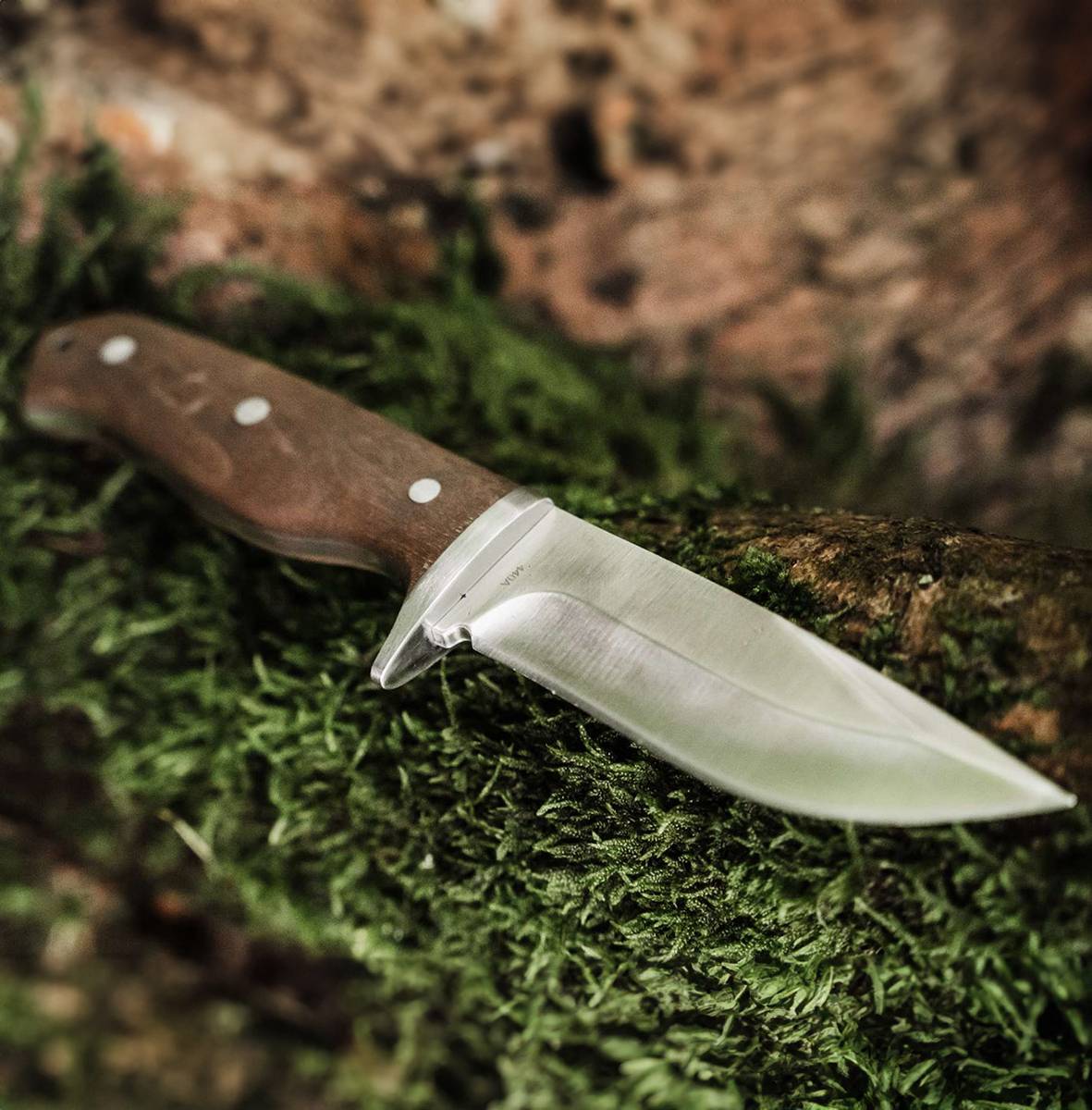 Magnum Walnut Drop Fahrtenmesser - Braun