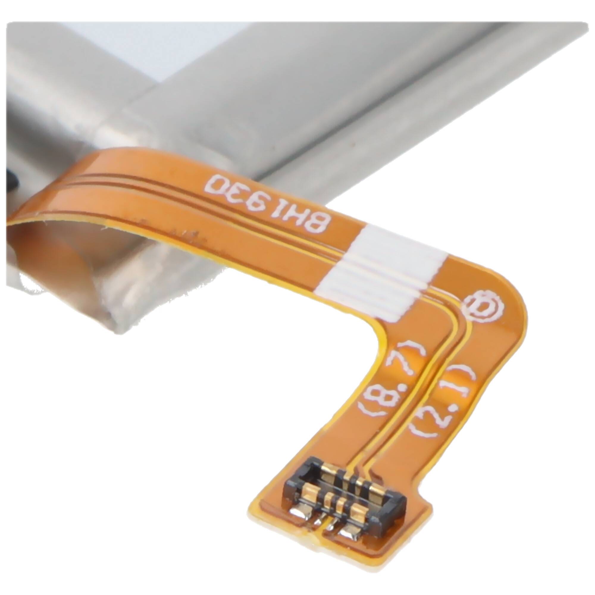 Eine Nahaufnahme einer elektronischen Komponente mit einem flexiblen orangefarbenen Schaltband, auf dem gedruckte Zahlen und ein kleiner Steckerausgang angezeigt werden.