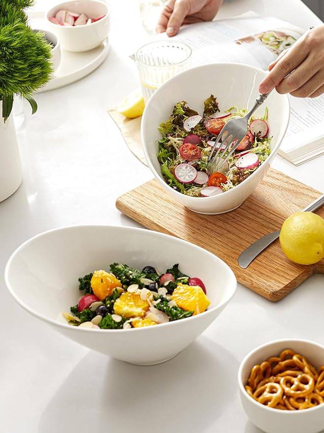 DOWAN 770ml/24cm/2er-Set schräge Salatschüsseln mit 2 Packungen, große schräge Salatschüsseln für Salat/Nudeln/Obst/ Soße,Weiß