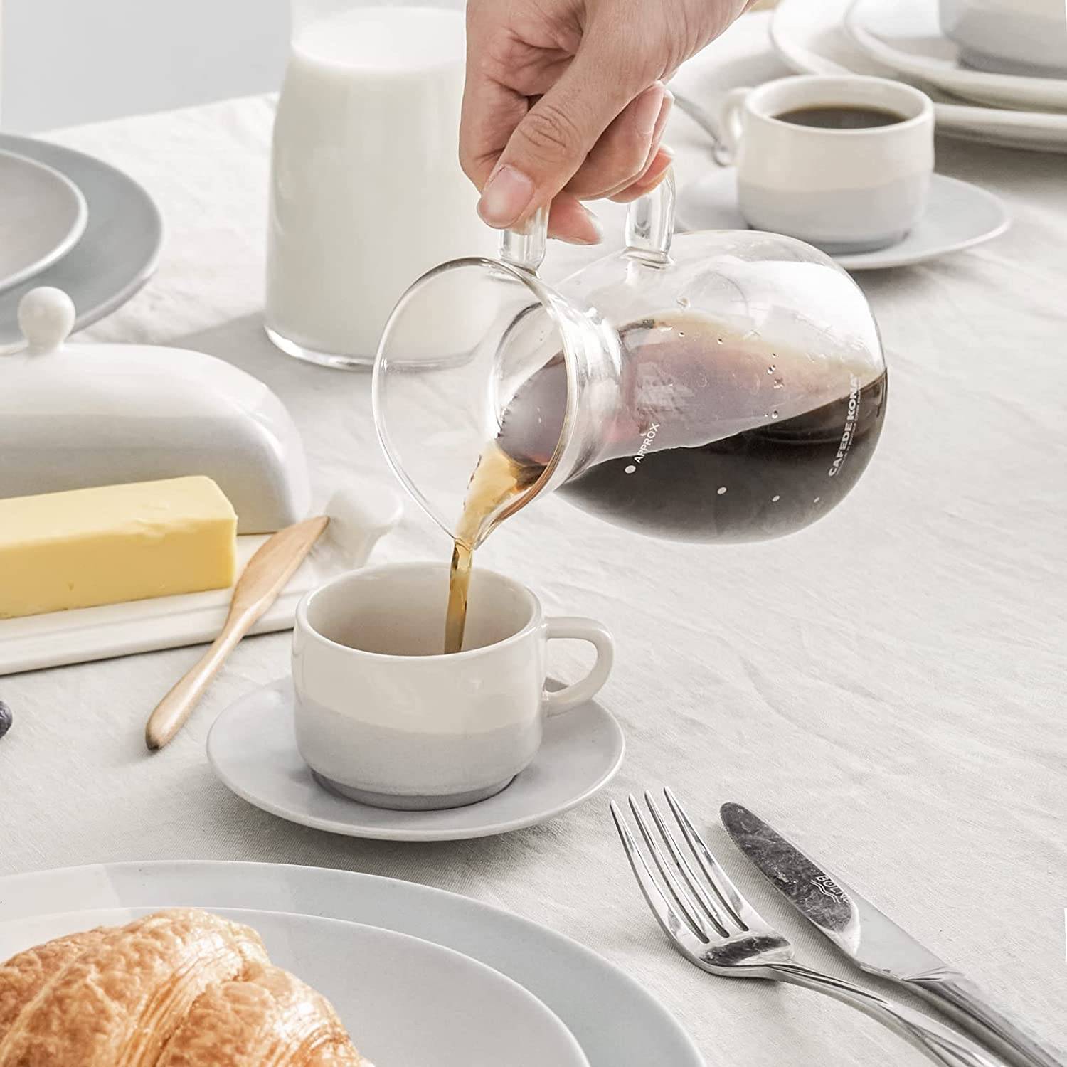 DOWAN 118ml/4er-Set Espressotassen mit Untertassen, Porzellan-Demitasse-Tassen, Keramik-Kaffeetassen, Eleganter Modus, Blau und Weiß