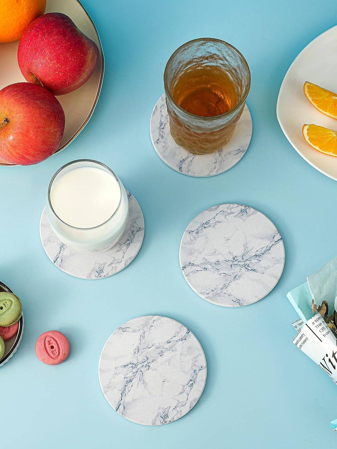 LIFVER 10cm/6er-Set saugfähige Getränkeuntersetzer Sets, Keramik Untersetzer mit Halter, mit Korkboden, Weiße Marmor-Stil