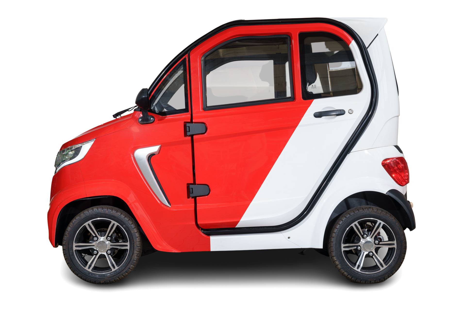 Stormborn X8 – 2 kW, Blei-Gel-Akku, 25 oder 45 km/h, rot-weiß