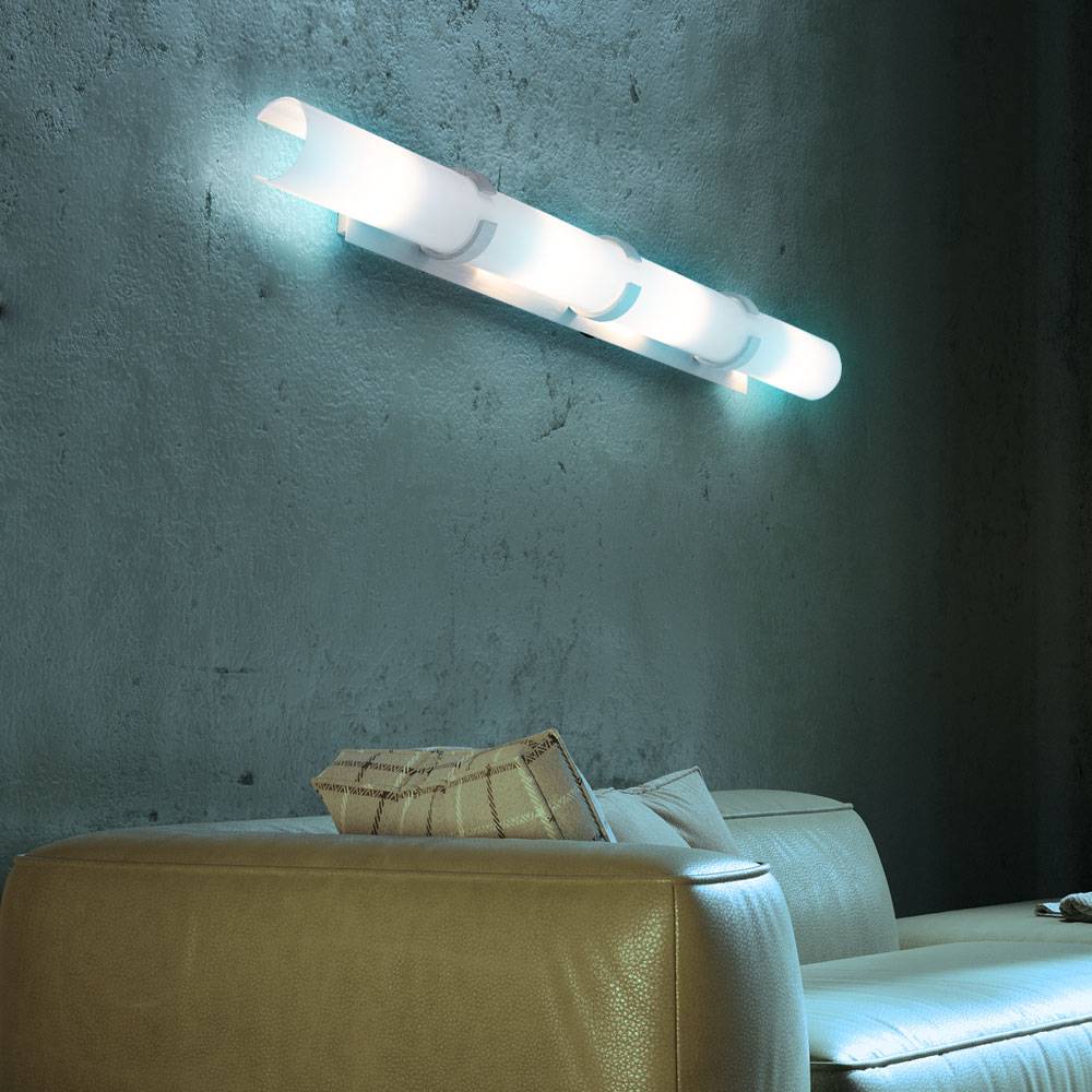 Wandleuchte mit Fernbedienung Wandlampe dimmbar Wohnzimmerleuchte Badezimmerleuchte, Metall Chrom Glas weiß, 4x RGB LED 4,8W 470Lm warmweiß, L 85 cm