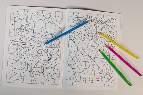 Wir malen nach Zahlen! - Einhörner